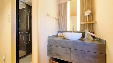 バスルーム / 25