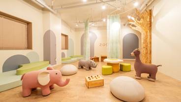 子供用の遊び場 - 屋内 / 11