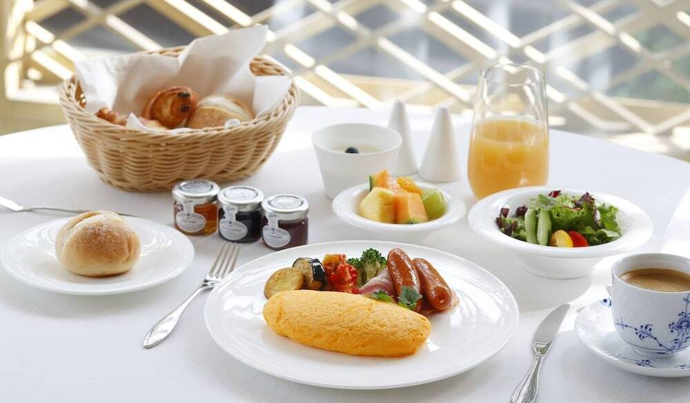 朝から心満ちる
絶品の和洋朝食 / 1