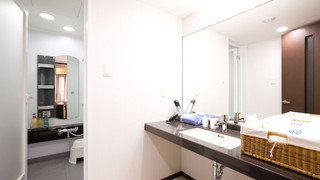 プレミアム ダブルルーム クイーンベッド 1 台 禁煙