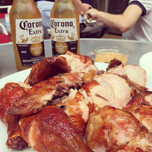 大須の有名ブラジル料理「オッソ・ブラジル」で鶏の丸焼きに喰らいつく！
