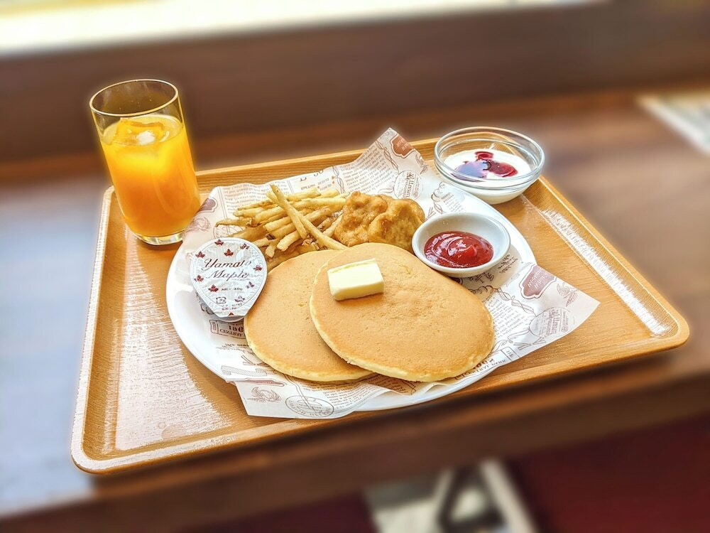 朝食