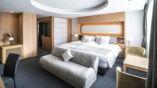 デラックス ツインルーム ベッド (複数台),すりガラス,禁煙