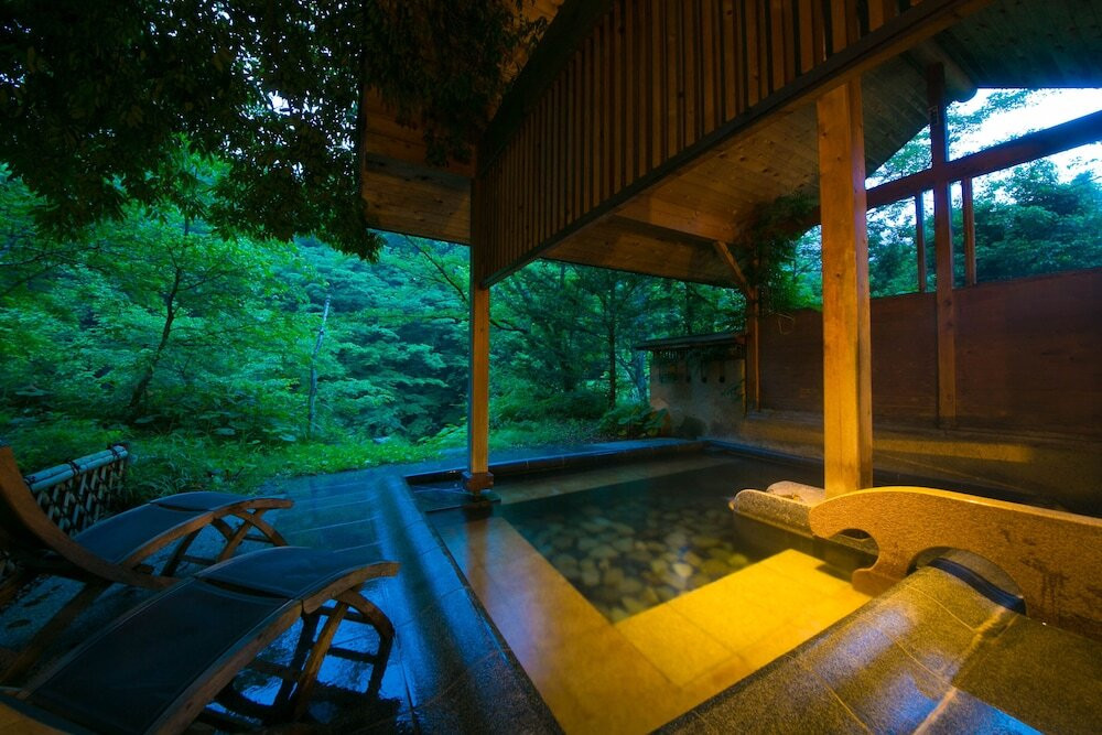 露天風呂　すずむしの湯