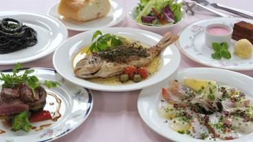 食事・飲み物 / 1