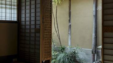 内部エントランス / 2