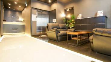 ロビー応接スペース / 4