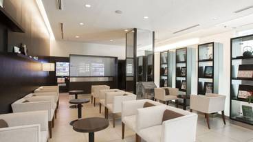 ロビー応接スペース / 8