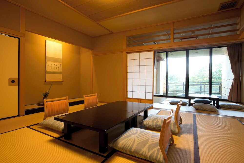 年齢に合わせた子どものお食事が豪華!子どもへの配慮が嬉しい純和風旅館4376931