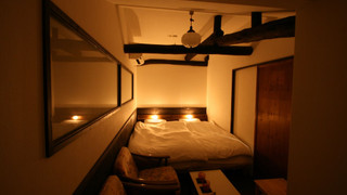 クラブ ツインルーム 共用バスルーム