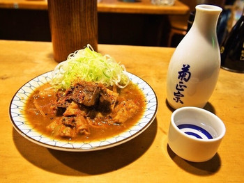 「岸田屋」 料理 49155972 牛にこみ＆菊正宗