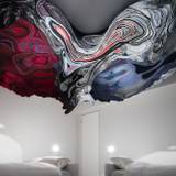 菅本智氏が手掛けた客室 / 2