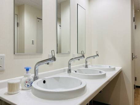 bnb+ Osaka Shinsaibashi / 1