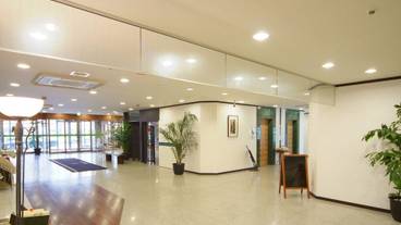 内部エントランス / 3