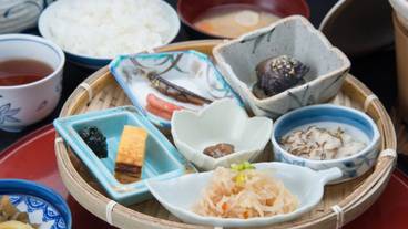 食事・飲み物 / 3