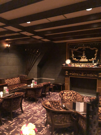 「フォンタナ ディ トレビ」 内観 128403497 