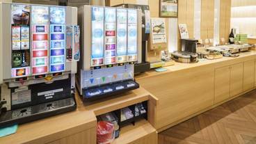 朝食スペース / 3