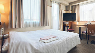 ダブルルーム 喫煙可