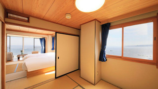 本館401オーシャンビュー和洋室ツインベッド、次の間付 禁煙