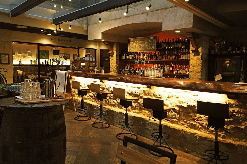 オリジナルカクテルでほろ酔い気分4084159