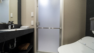 ダブルルーム キングベッド 1 台 禁煙