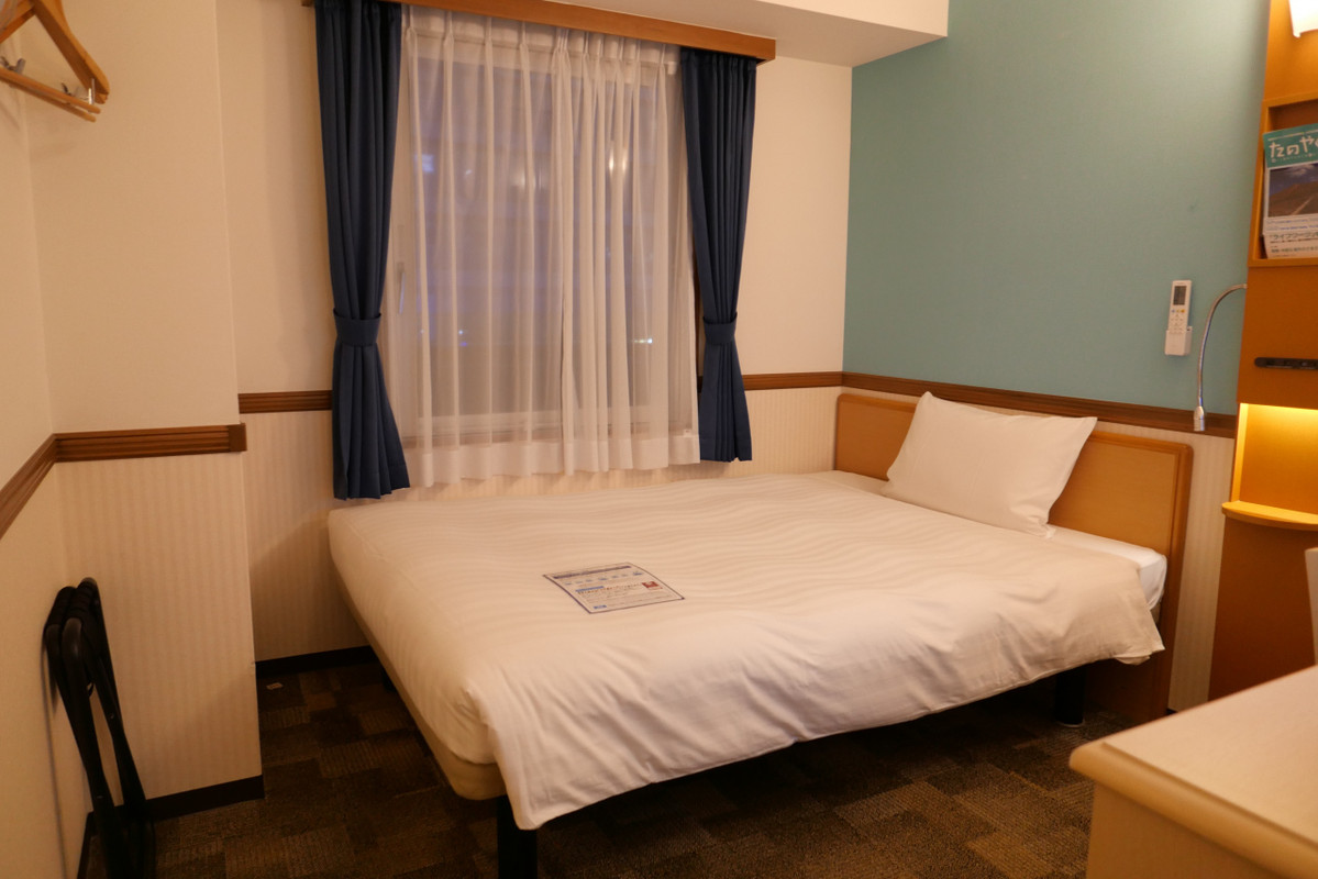 硬くて薄めのマットレスなのが残念