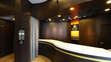 施設の正面 / 1
