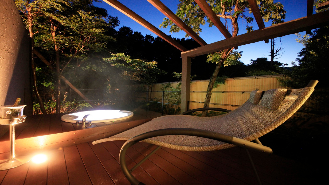 静かな空間を二人で愉しむ大人宿4279704