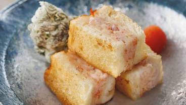 食事・飲み物 / 32