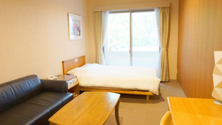 エコノミー ダブルルーム 喫煙可