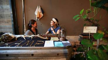 内部エントランス / 2