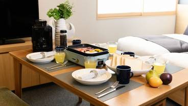 客室内のダイニングエリア / 23