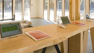 施設内の設備 / 12