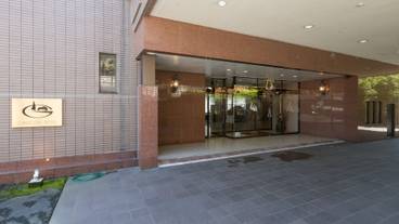 施設の入り口 / 27