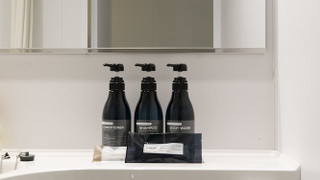 スモールダブルルーム(2名利用可能) 喫煙可 [シングルベッド１台のみ] (禁煙・喫煙リクエスト不可）