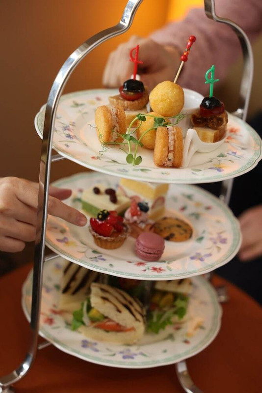 レストラン