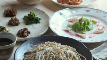 食事・飲み物 / 4