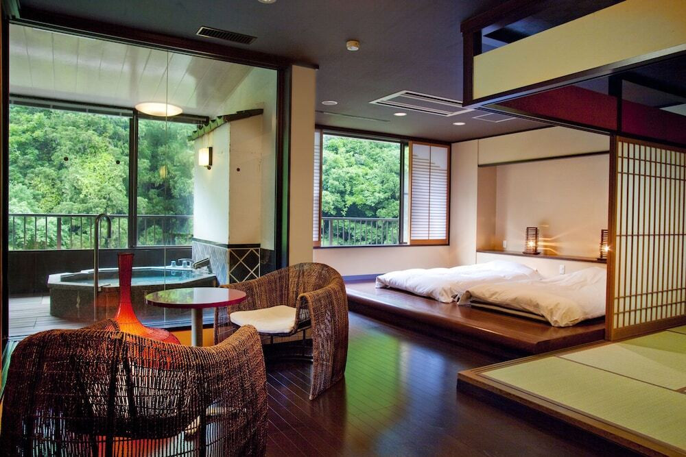 露天風呂付客室「六庄庵」 一例②