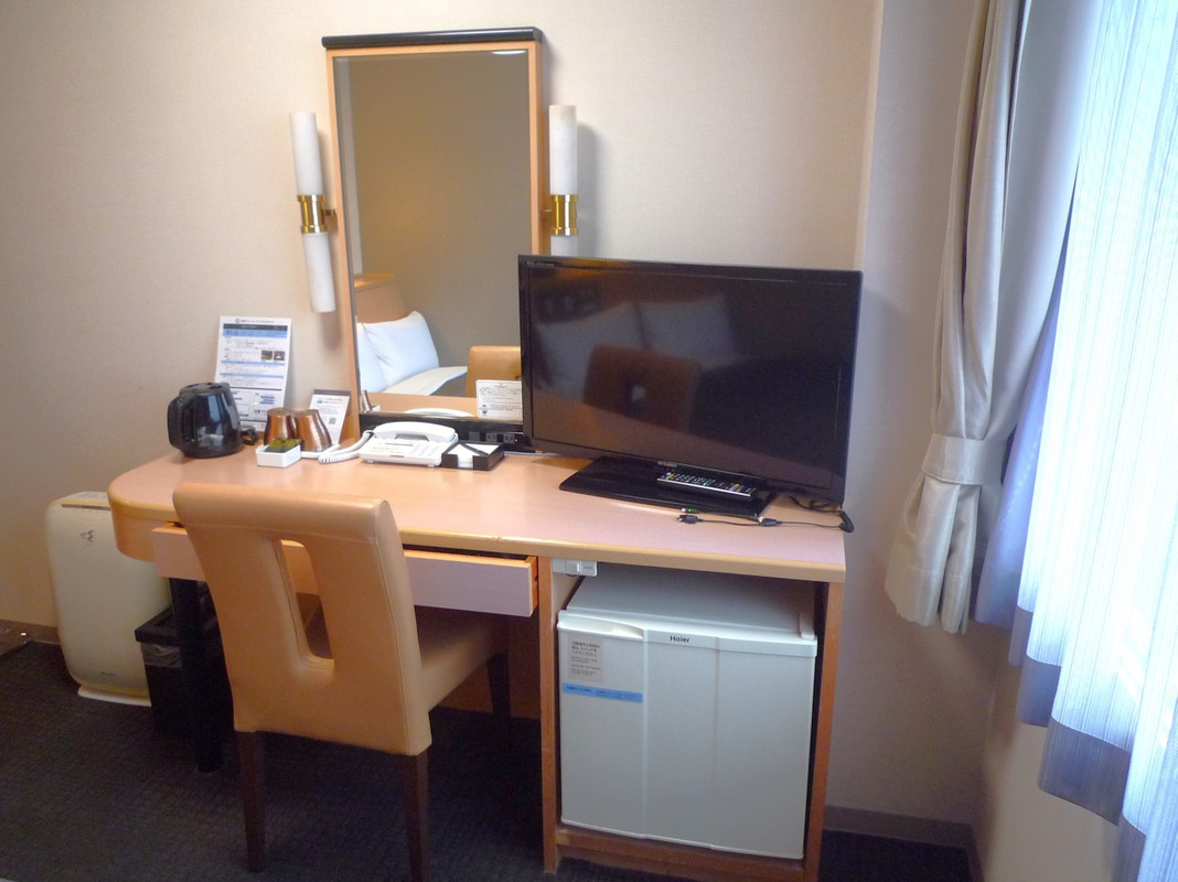 西館　セミダブルルーム