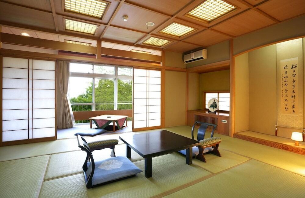 竹久夢二のデザイン浴衣で伊香保の街を散策3699084