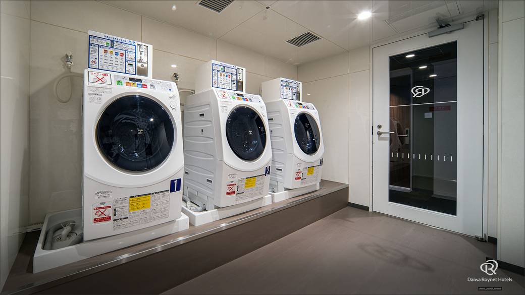 コインランドリー / 1