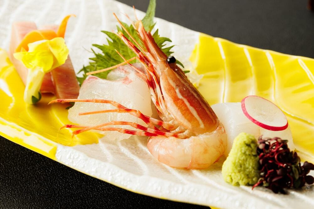 旅館のお食事処