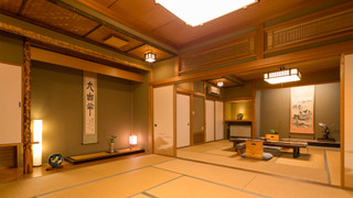 【離れ・椿の荘／柊の荘】二間続き＜天然温泉露天風呂＞ [和室] [禁煙] [眺望なし]