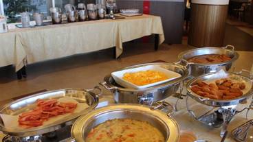 朝食ビュッフェ / 9