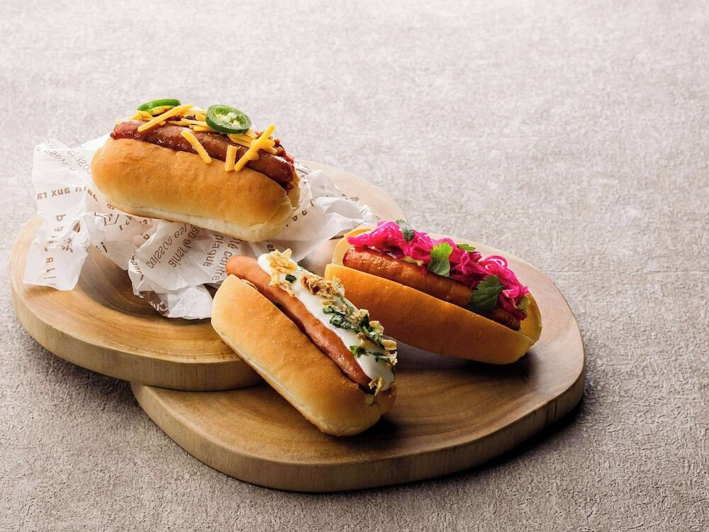 朝食ビュッフェ ホットドッグ