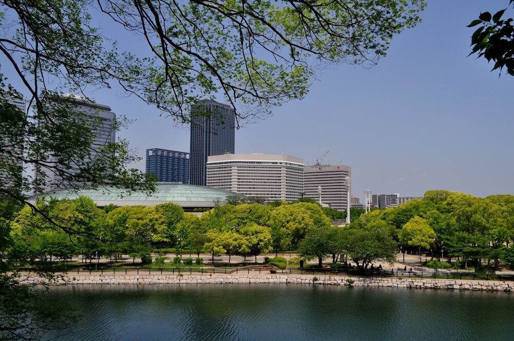 和洋ビュッフェorルームサービスで贅沢に。大阪城そばのホテル4754856