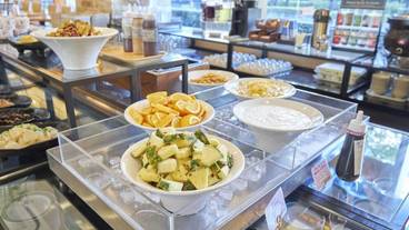 朝食ビュッフェ / 11