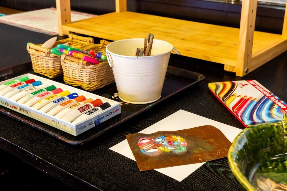 伝統工芸 伊勢型紙で葉書づくり