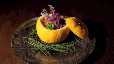 食事・飲み物 / 32