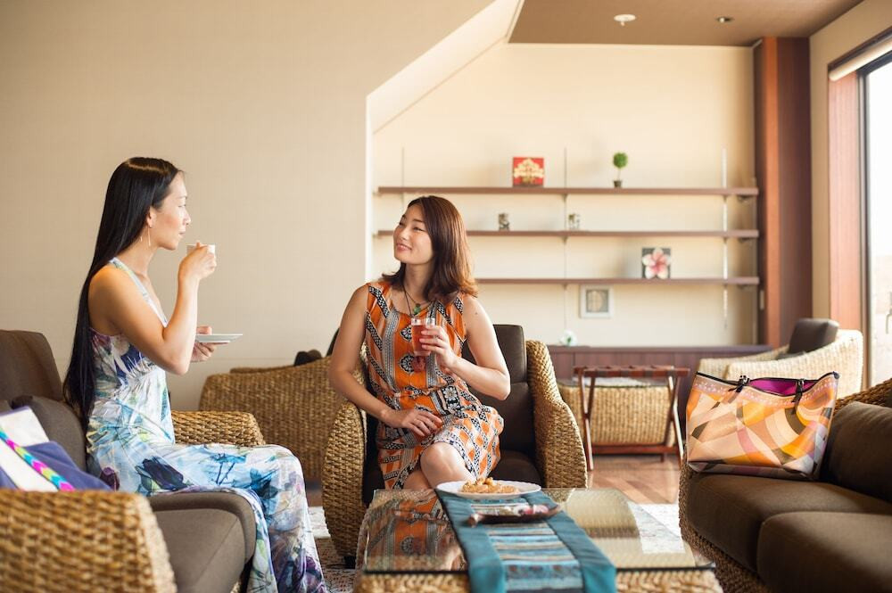 ロビーラウンジ③